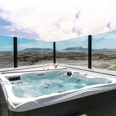 Apartamento C Mar 15a Apto Moderno Con Jacuzzi Y Vista Mar