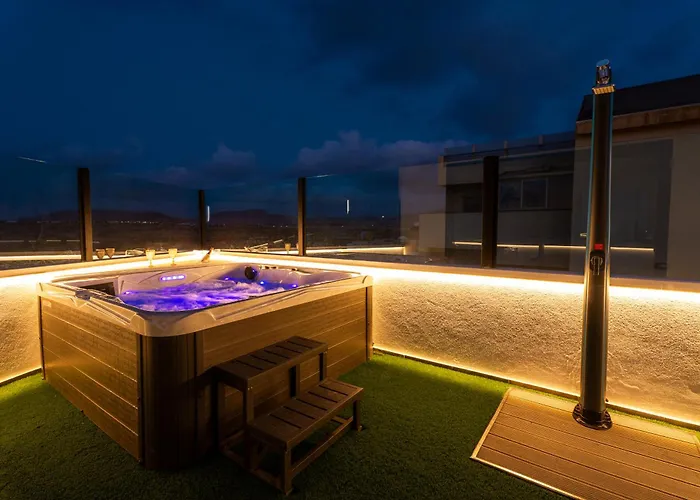 Luxury Apartment With Jacuzzi & Sea Views Cotillo Appartement *