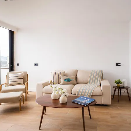 C. Mar 15a Apto Moderno Con Jacuzzi Y Vista Mar 公寓 *